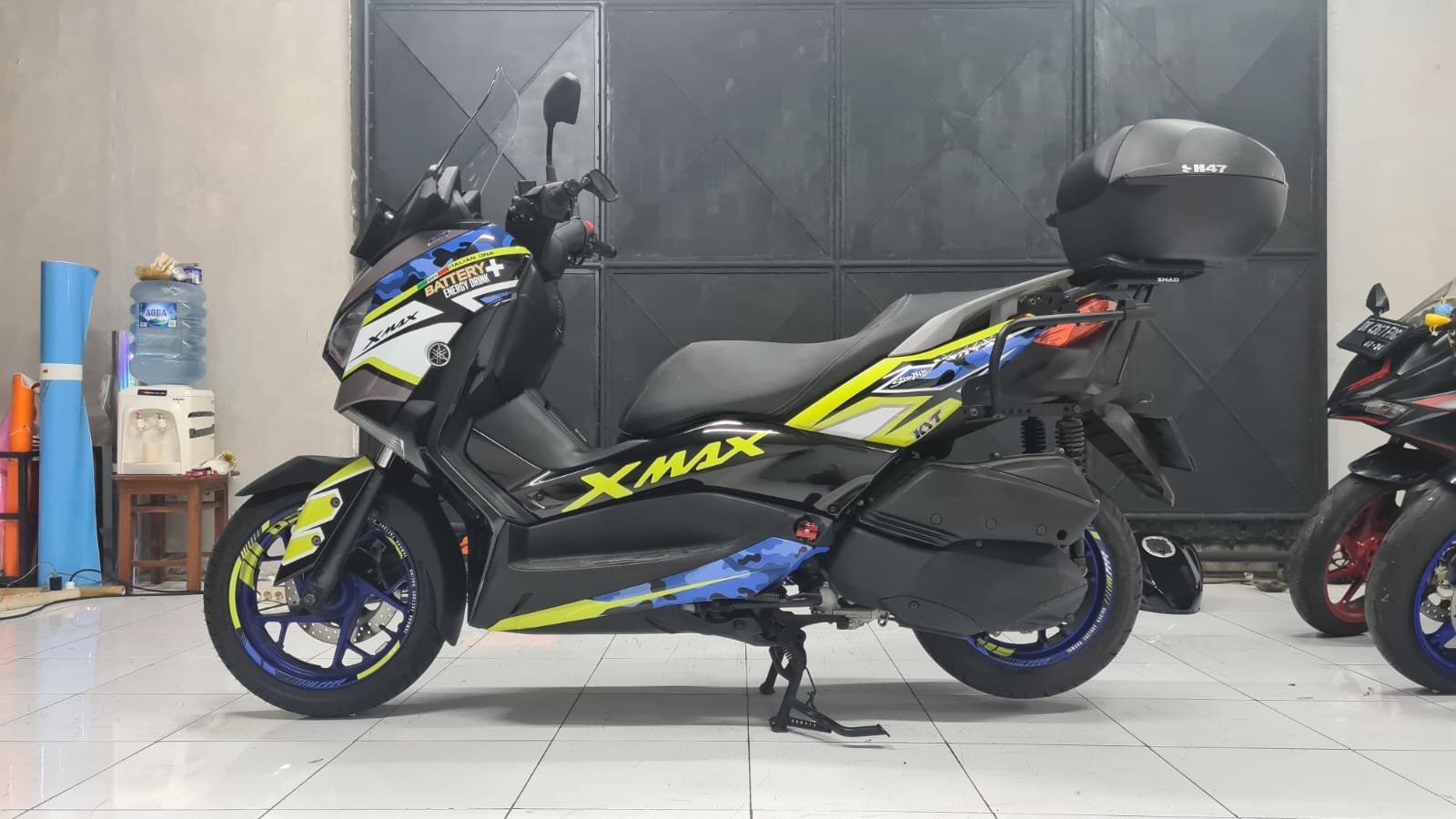 Decal Sticker YAMAHA XMAX 250 LIVERY IANNONE HELMET FULL BODY - Gambar 2