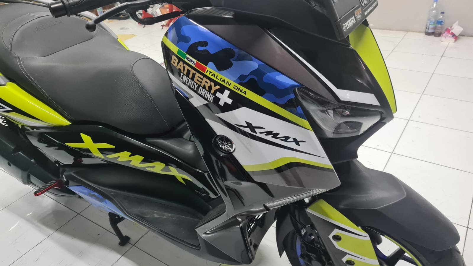 Decal Sticker YAMAHA XMAX 250 LIVERY IANNONE HELMET FULL BODY - Gambar 3