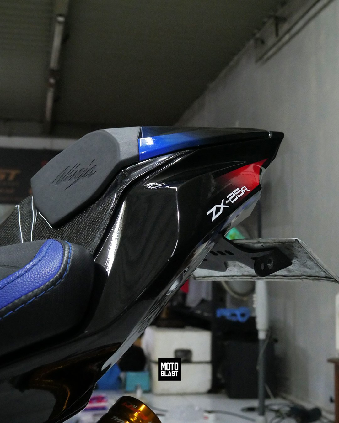Decal Stiker KAWASAKI NINJA ZX25R KRT BLUE PLASMA - Gambar 4